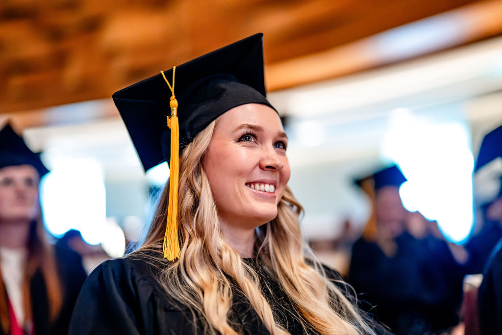 142 eme cénémonie remise de diplome Ecole Hôtelière de Genève étudiants w